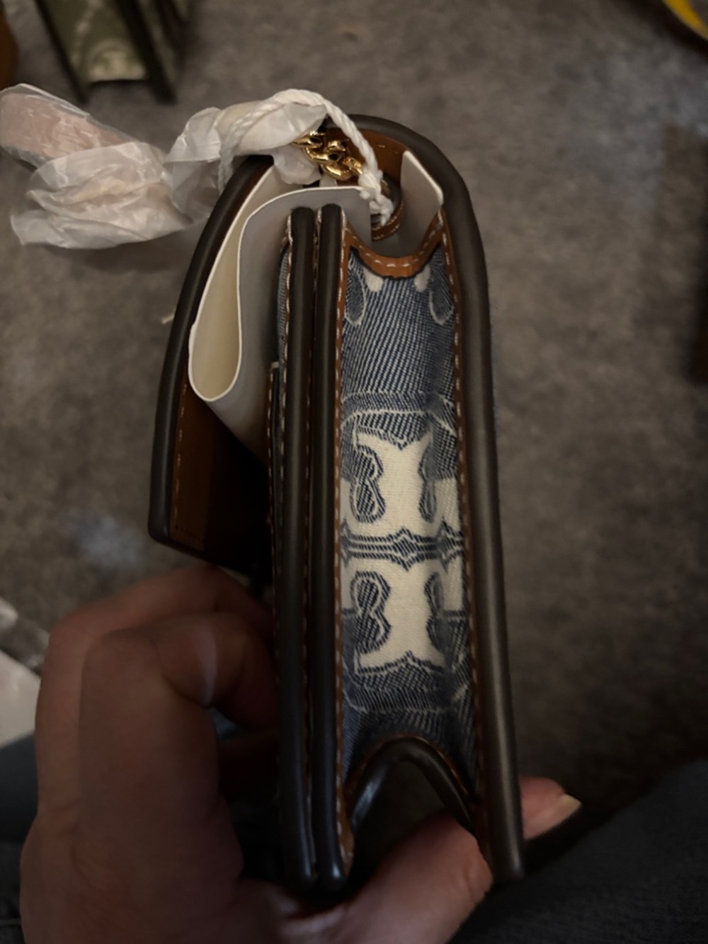 Tory Burch Blue Denim Logo Shoulder Bag with Brown Trim - Picture 5 of 8